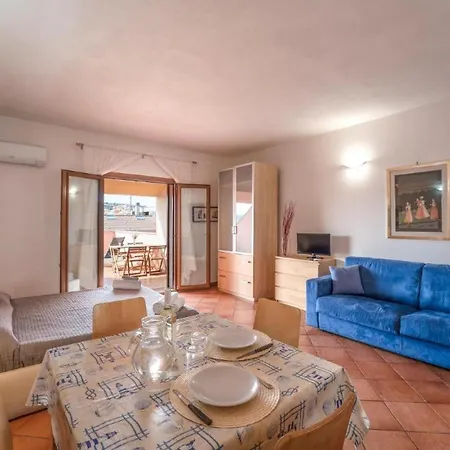 شقة Relaxing Cristal Blu Sleeps 3 Persons سانتا تيريزا غالّورا