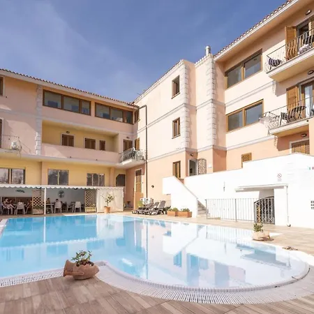 Appartement Relaxing Cristal Blu Sleeps 3 Persons Santa Teresa Gallura