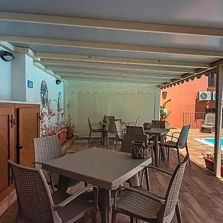Relaxing Cristal Blu Sleeps 3 Persons * Santa Teresa Gallura