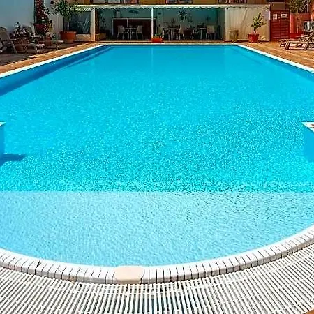 Relaxing Cristal Blu Sleeps 3 Persons * Santa Teresa Gallura